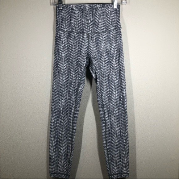 Lululemon Wunder Under High-Rise 7/8 Tight FullOn Luxtreme Aarow Jacquard Gray 6 - Picture 1 of 10